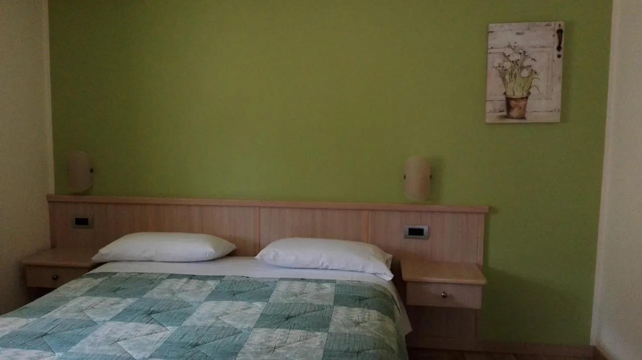 Garni Delia Hotel Livigno 0*,