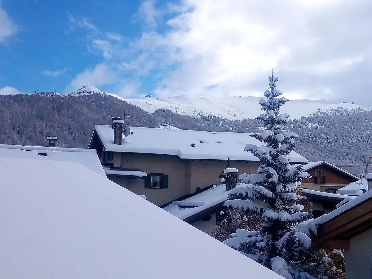 Garni Delia Hotel Livigno Italy